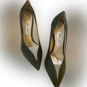 NWT! NEVER WORN!! Jimmy Choo Dark Green Suede Heels